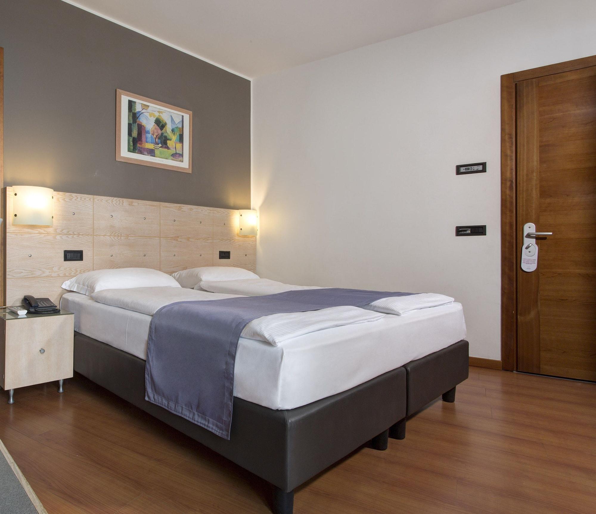 Hotel Victoria Frontemare Lido di Jesolo Exterior foto