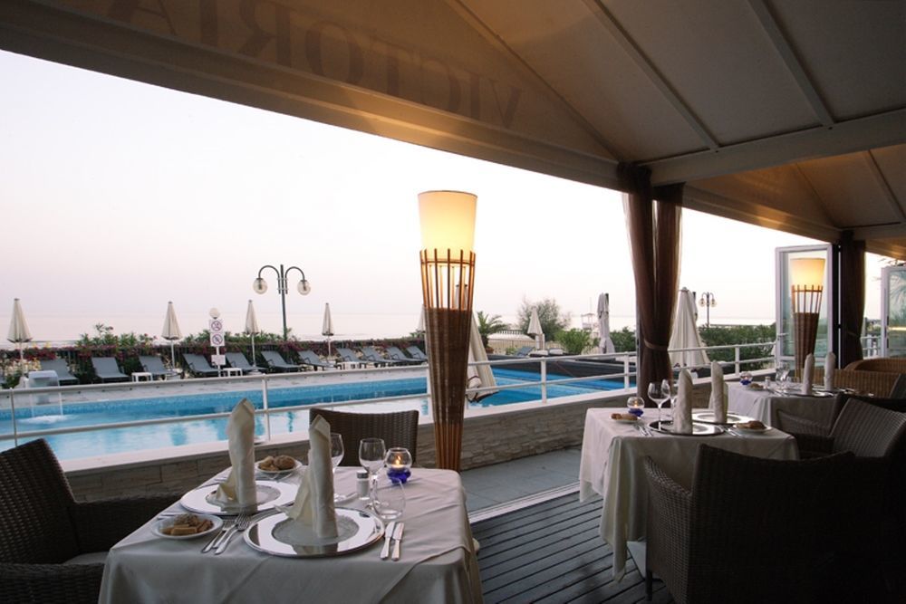 Hotel Victoria Frontemare Lido di Jesolo Exterior foto